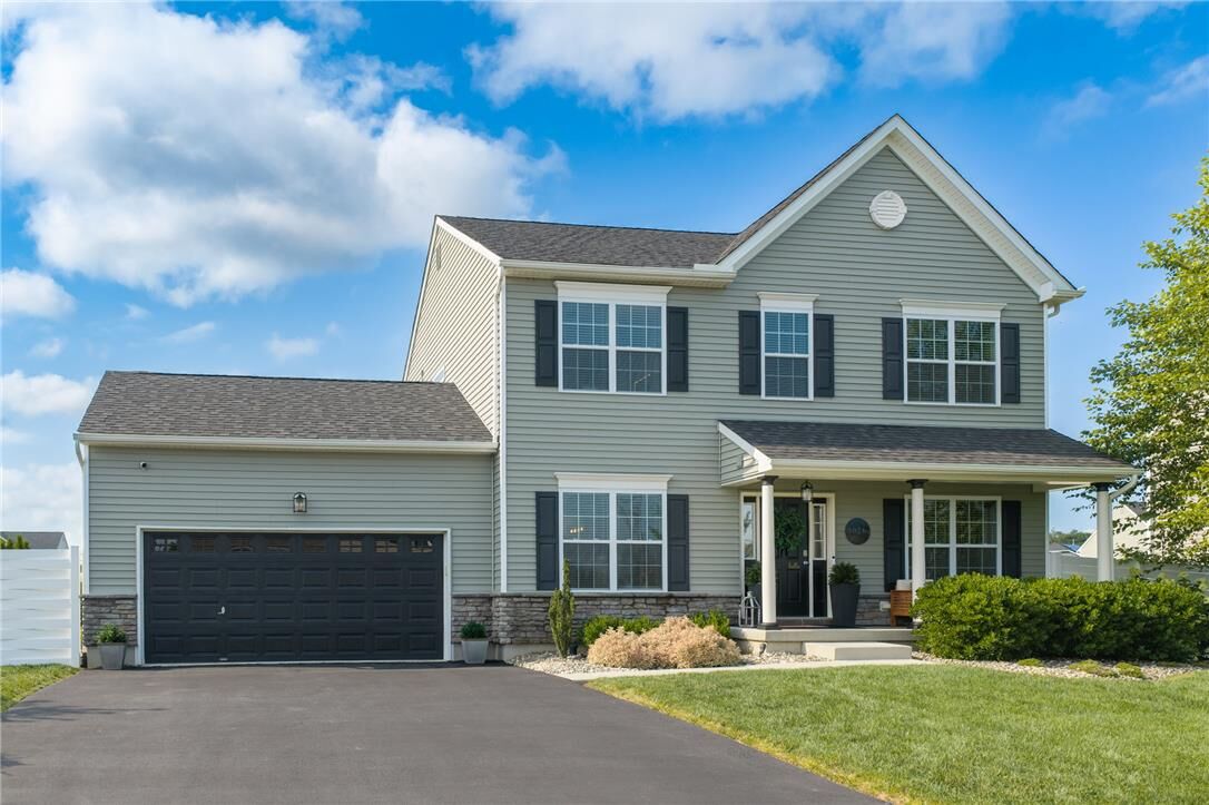 Property Photo:  1026 Mabel Place  PA 18045 