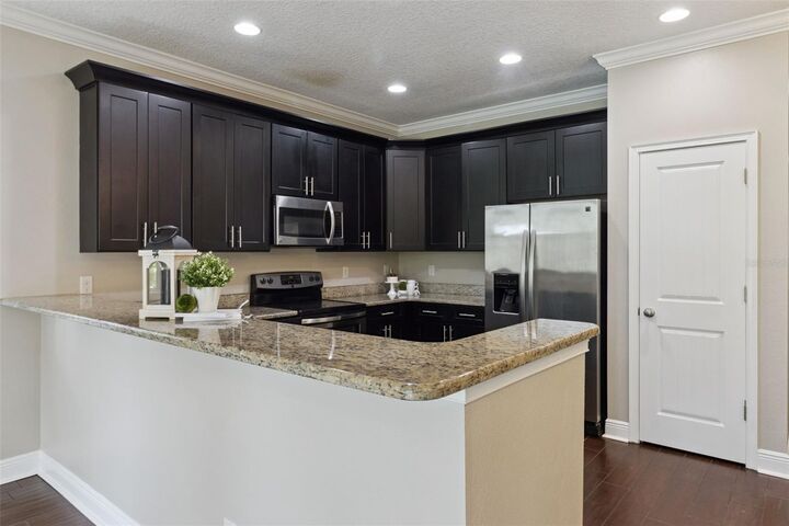 Property Photo:  2544 Mayer Street  FL 32806 