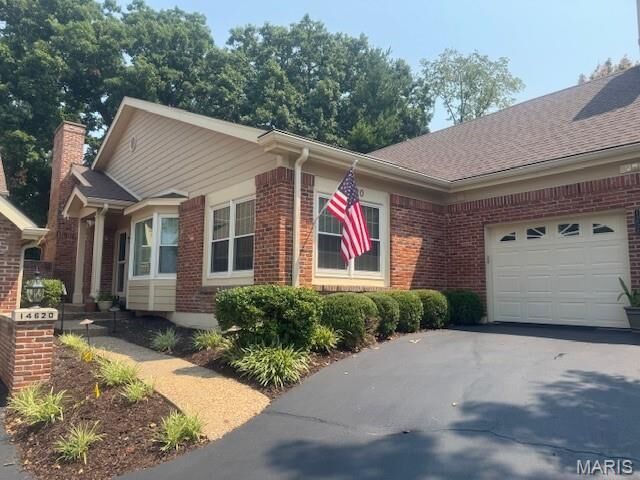 Property Photo:  14620 Timberlake Manor Court  MO 63017 