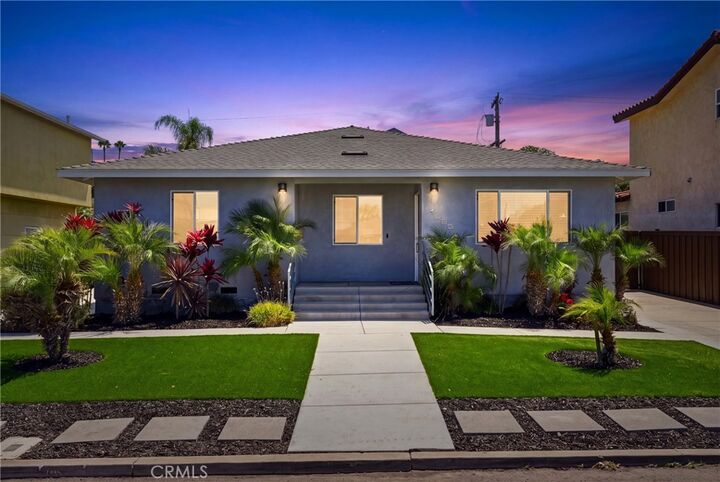 Property Photo:  1825 Chicago  CA 92110 