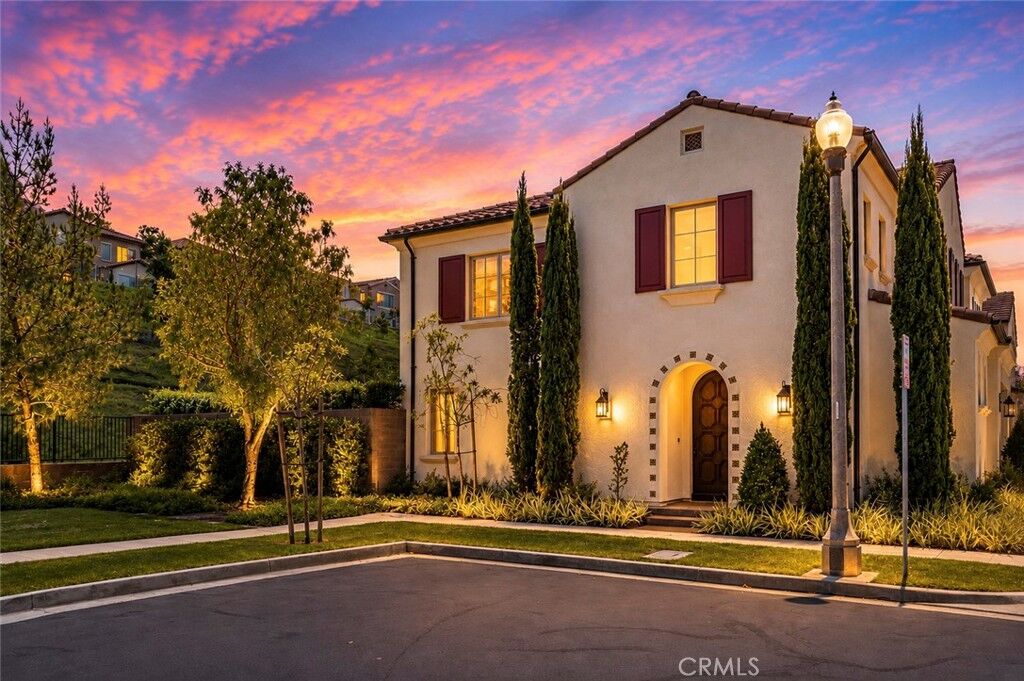Property Photo:  100 Della  CA 92602 