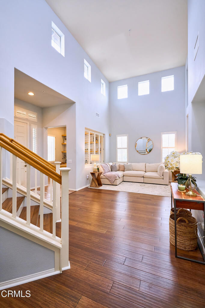 Property Photo: 415 Caliente Way CA 93036