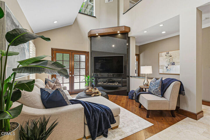Property Photo: 5742 Tanner Ridge Avenue CA 91362
