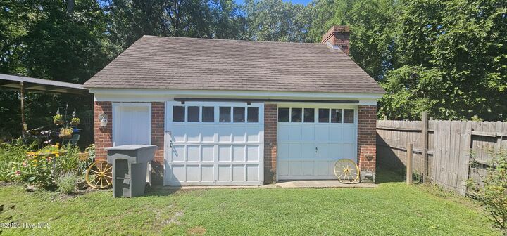 Property Photo:  301 W Jackson Street  NC 27869 