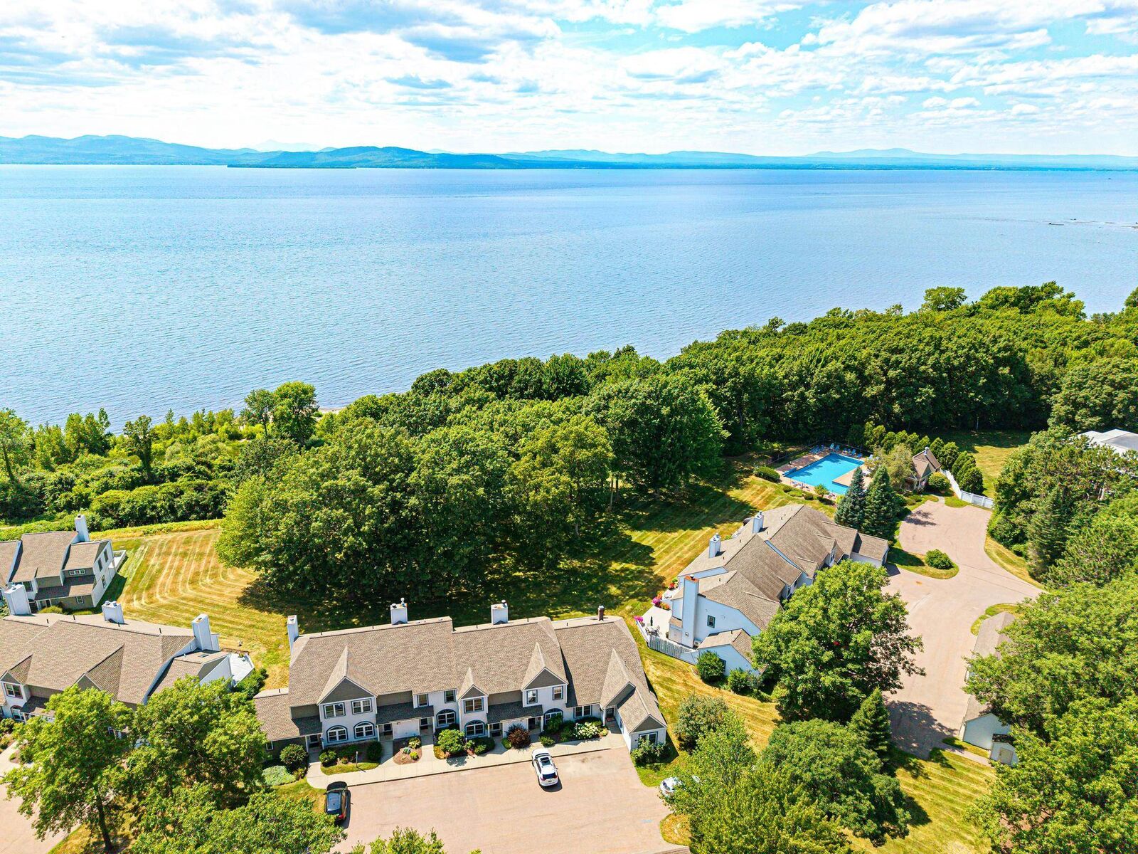 Property Photo:  7 Northshore Drive  VT 05408 