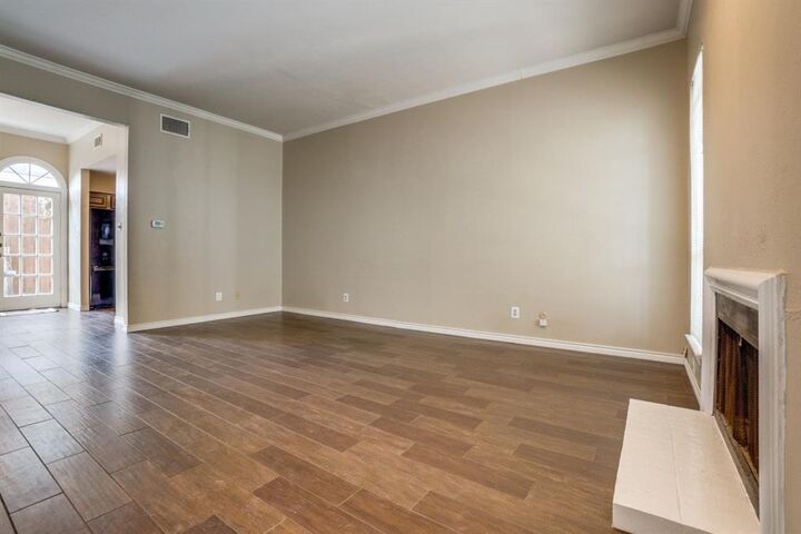 Property Photo: 4325 Bowser Avenue 110 TX 75219