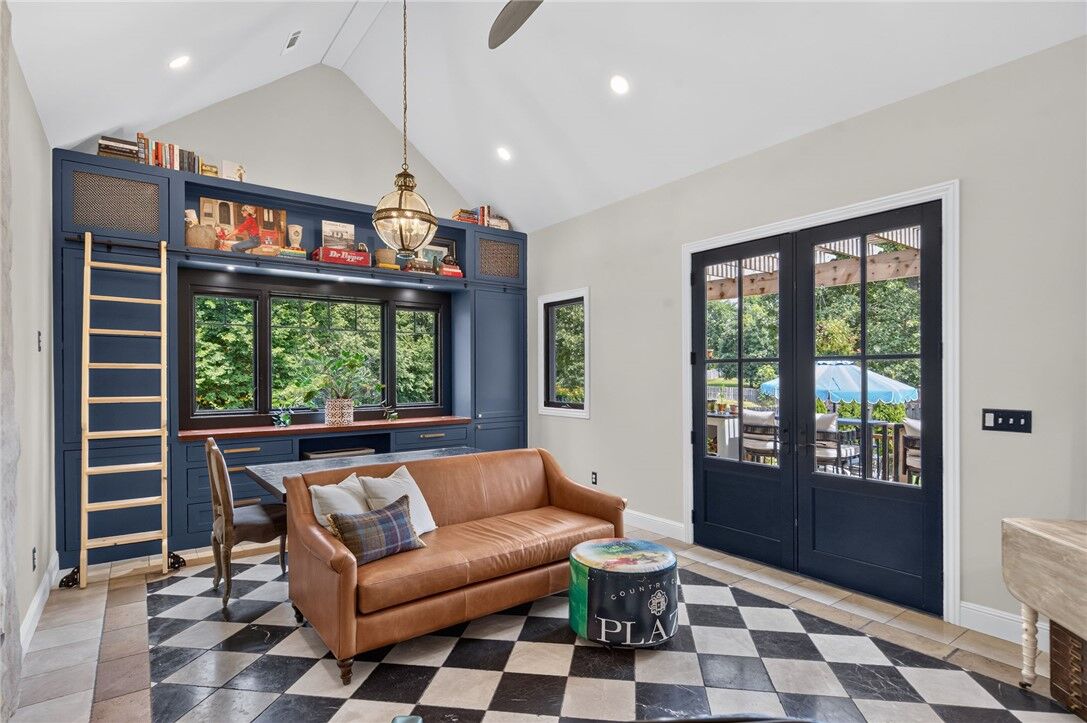 Property Photo:  6713 W Shadow Valley Road  AR 72758 