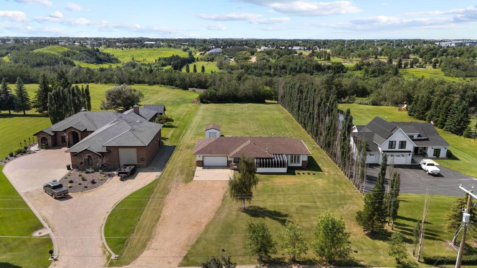 Property Photo: 3806 50 Street AB T4V 4B8