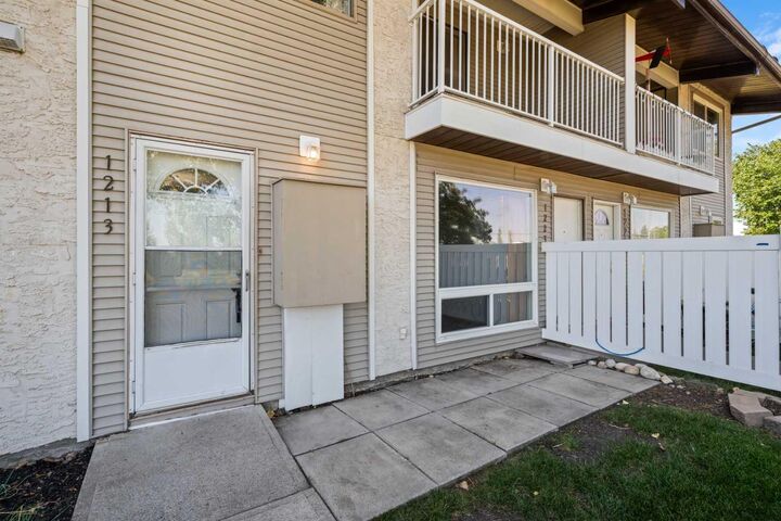 Property Photo:  200 Brookpark Drive SW 1213  AB T2W 3E5 