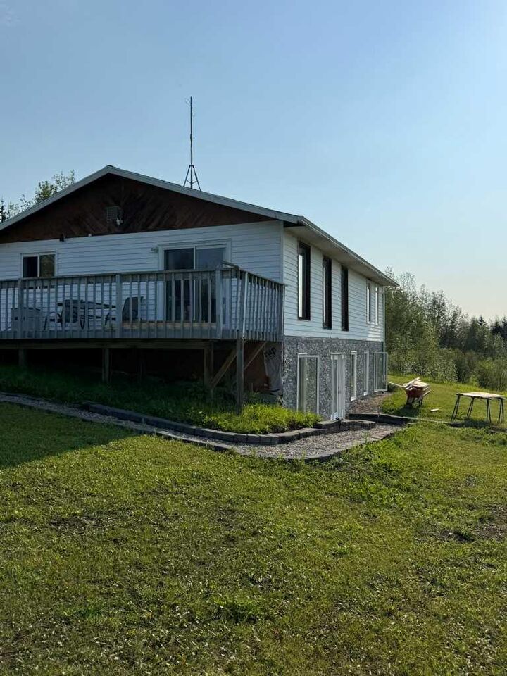 Property Photo: 47315 Hwy 22 AB T0C 0S0