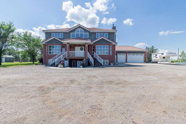 Property Photo:  94046 Highway 843 5  AB T1J 5R3 