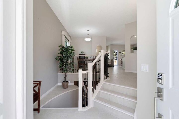 Property Photo: 215 Rocky Ridge Villas NW AB T3G 4R2