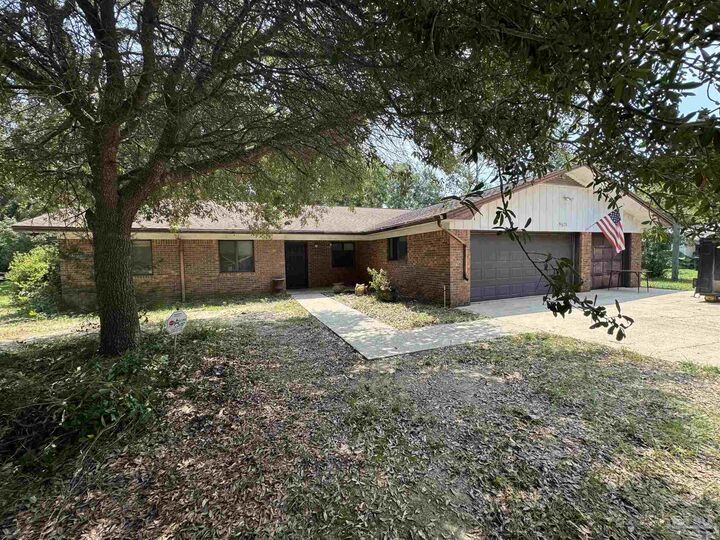 Property Photo:  9670 Cove Ave  FL 32534 