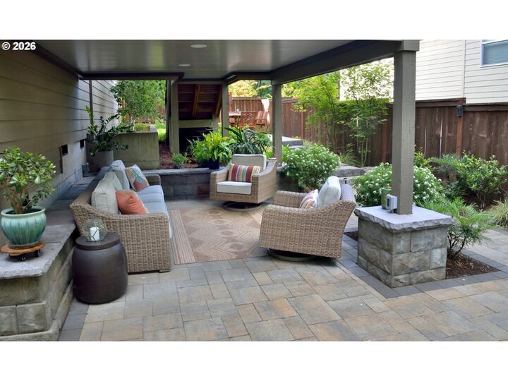 Property Photo:  8125 SE 145th Ct  OR 97236 