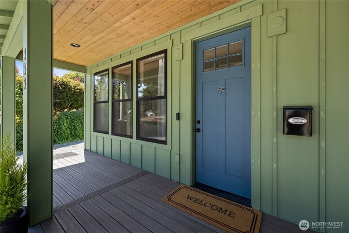 Property Photo: 332 Contra Costa Avenue WA 98466