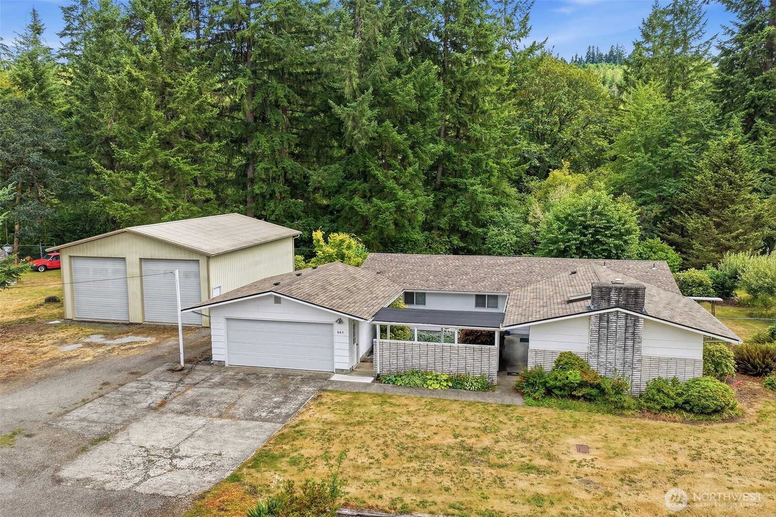Property Photo:  885  Washington Avenue E  WA 98589 