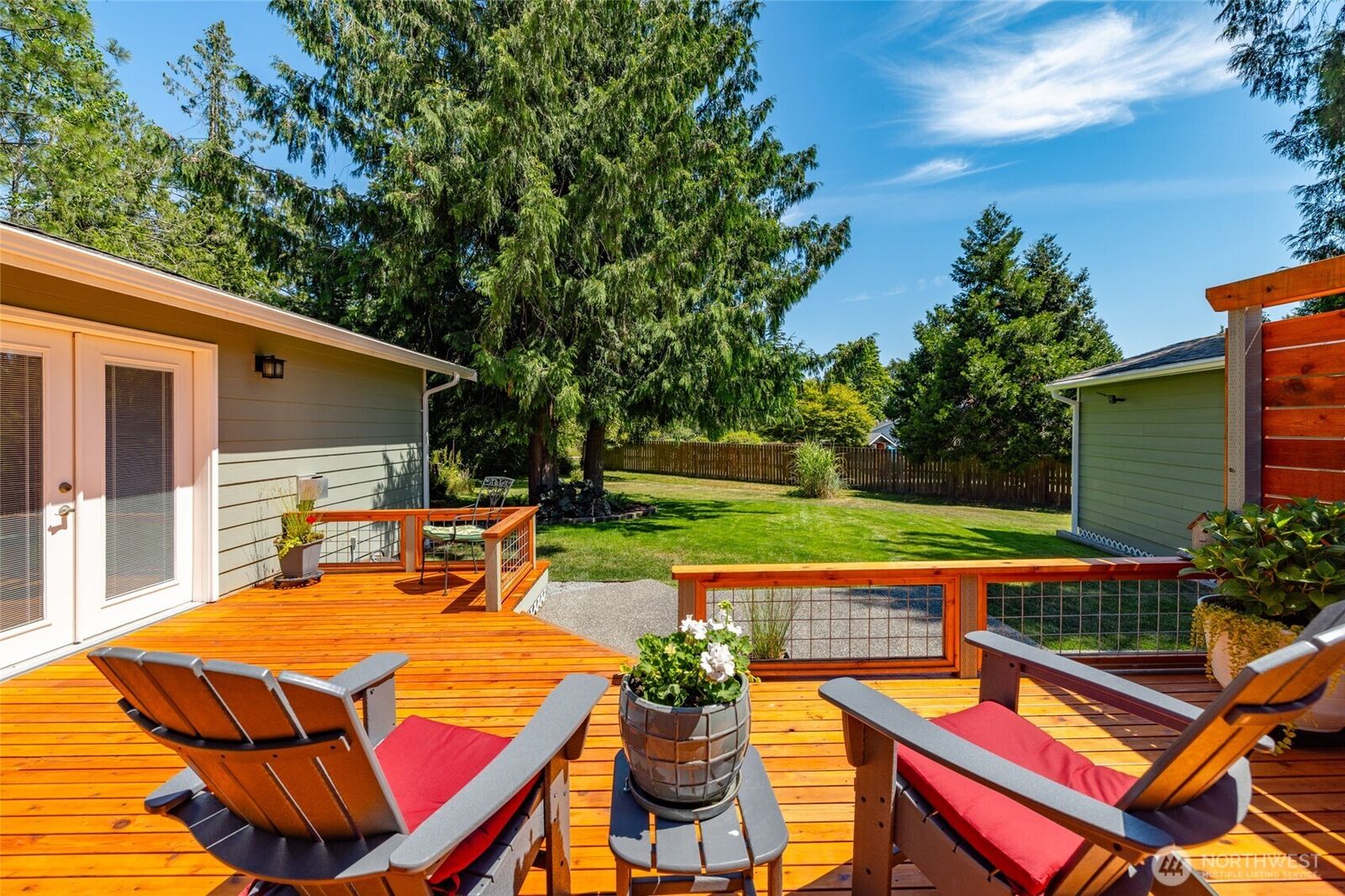 Property Photo: 4 Quinault Way WA 98257
