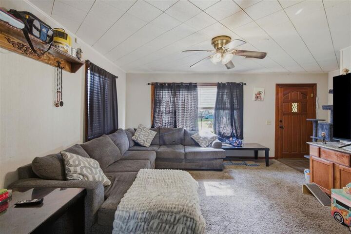 Property Photo:  607 McArthur Street  LA 70663 