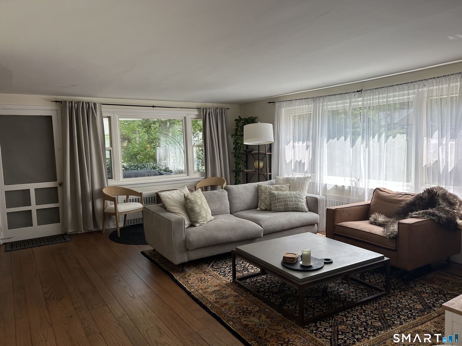Property Photo:  33 River Street  CT 06840 