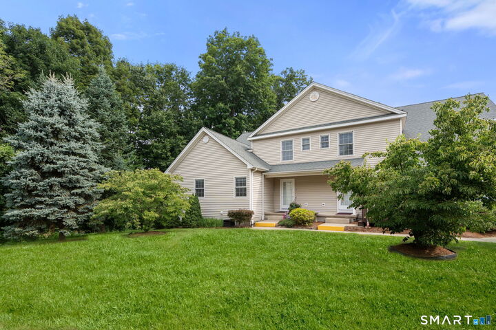 Property Photo: 4 Reggie Way B CT 06016