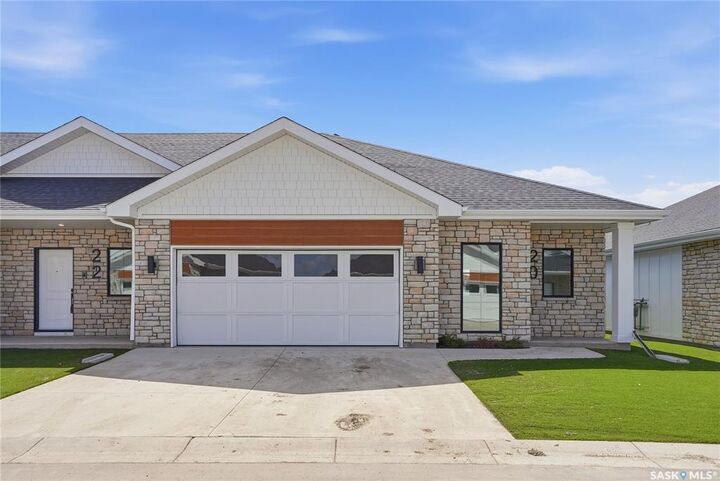 Property Photo:  720 Brighton Boulevard 20  SK S7V 1X1 