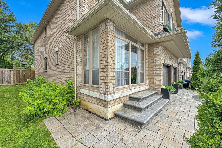 Property Photo: 1246 Leslie Drive ON L9S 0G3