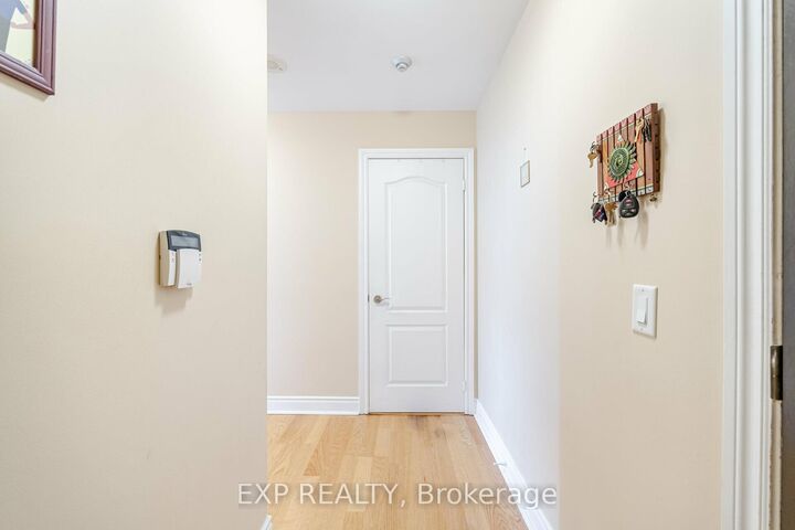 Property Photo: 1103 Leslie Street 1103 ON M3C 4G8