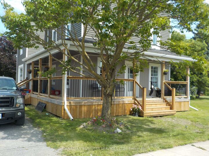 Property Photo: 2285 Laval Road S ON K0A 1E0