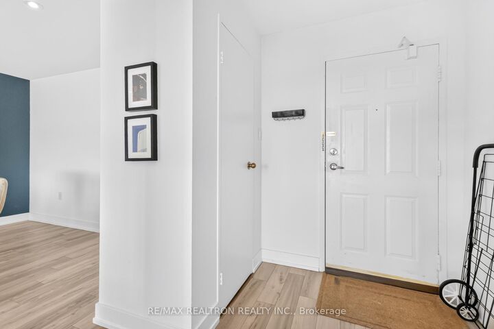 Property Photo:  1600 Adelaide Street N 905  ON N5X 3H6 