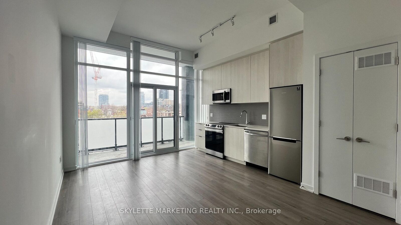 Property Photo:  50 Power Street 424  ON M5A 0V3 