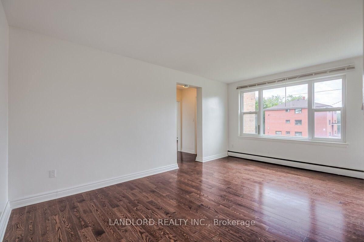Property Photo:  111 Craydon Road 204  ON L1N 2B5 