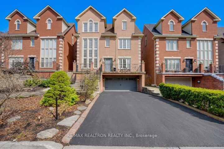 117 Theodore Place — photo 1