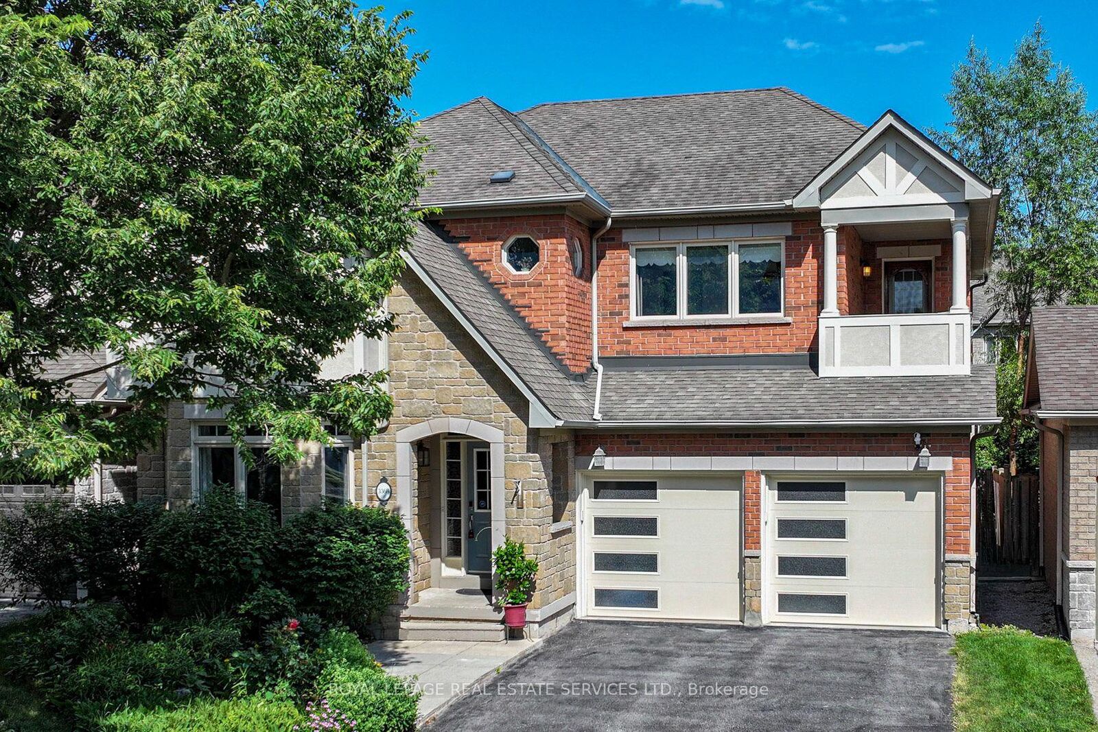 Property Photo: 3368 Raspberry Bush Trail ON L6L 6V2