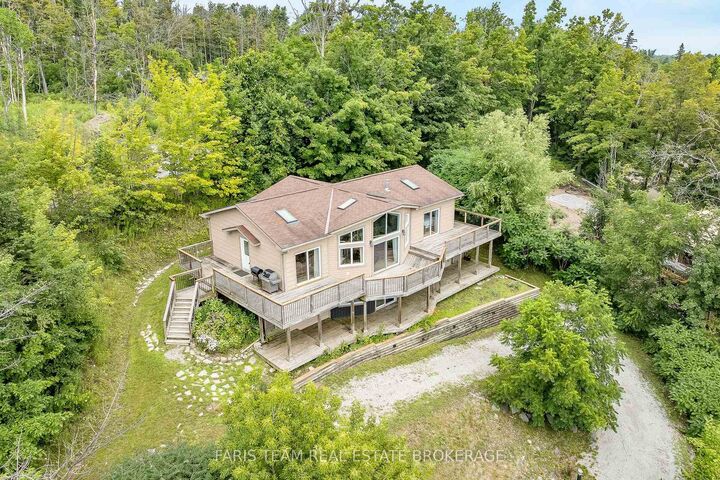 1858 Woods Bay Road — photo 1