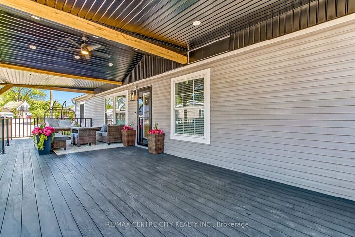 Photo de la propriété:  198 Springbank Drive 201  ON N6J 1G1 