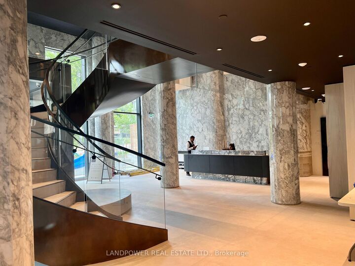 Property Photo: 91 Montclair Avenue 509 ON M5P 0B1