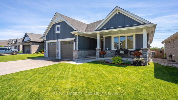 Property Photo:  8 Melrose Court  ON N5R 0J4 