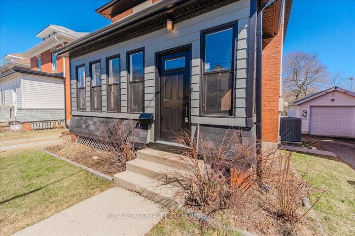 Property Photo:  97 Glenmorris Street  ON N1S 2Y8 