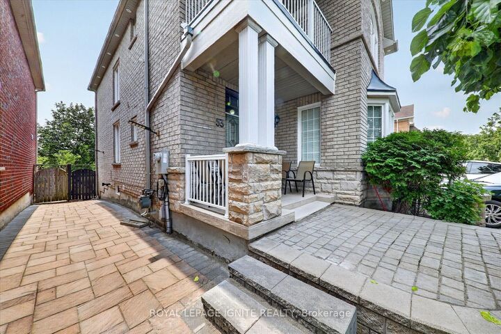 Property Photo:  53 Boulderbrook Drive Bsmt  ON M1X 2C2 