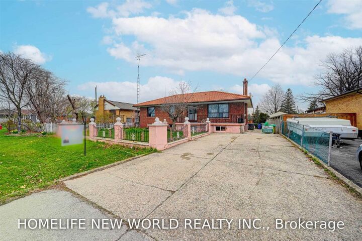 349 Woodale Avenue — photo 1