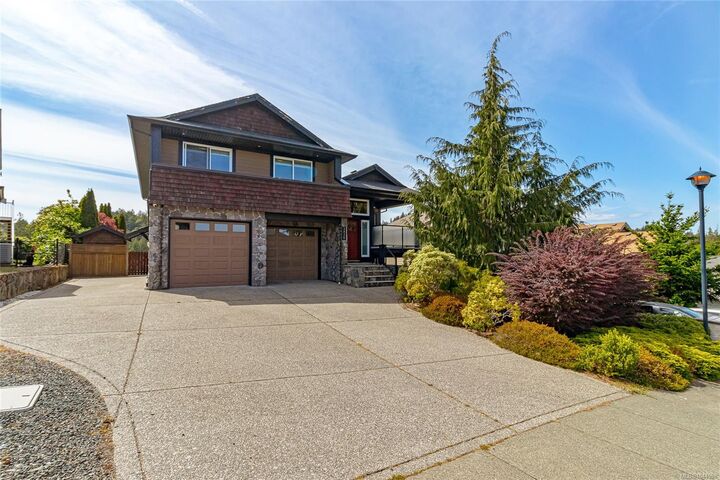Property Photo: 3438 Mary Anne Cres BC V9C 4K4