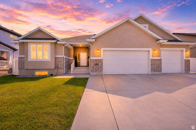 Property Photo:  3032 S 2125 W  UT 84401 