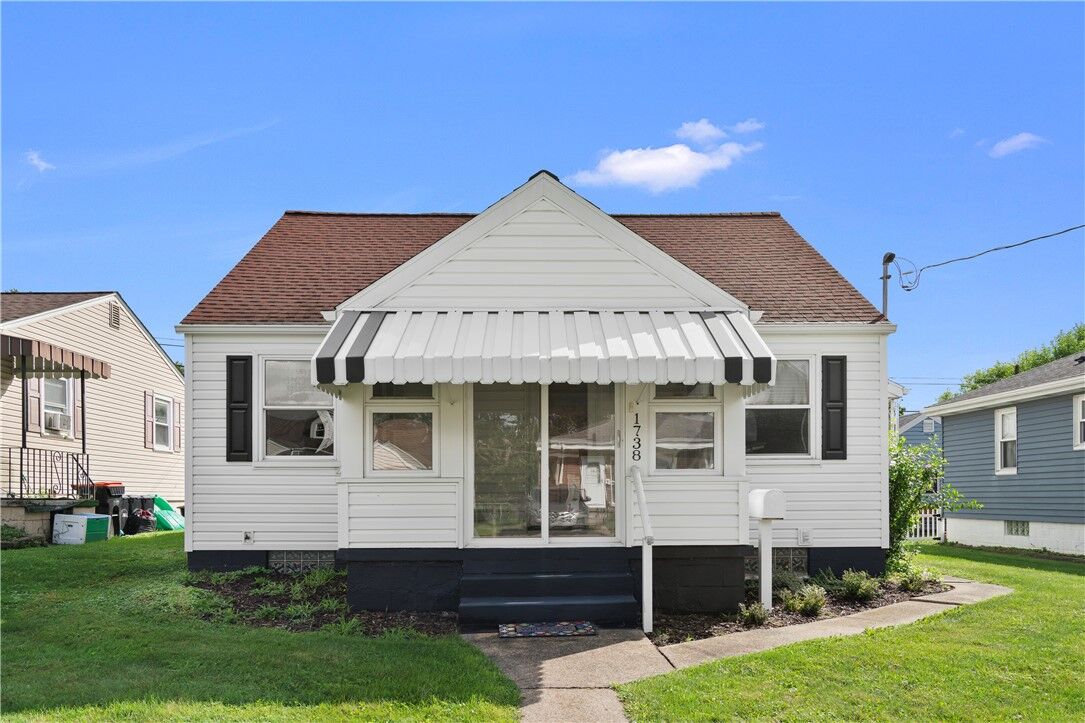 Property Photo: 1738 Raymond Ave PA 15650