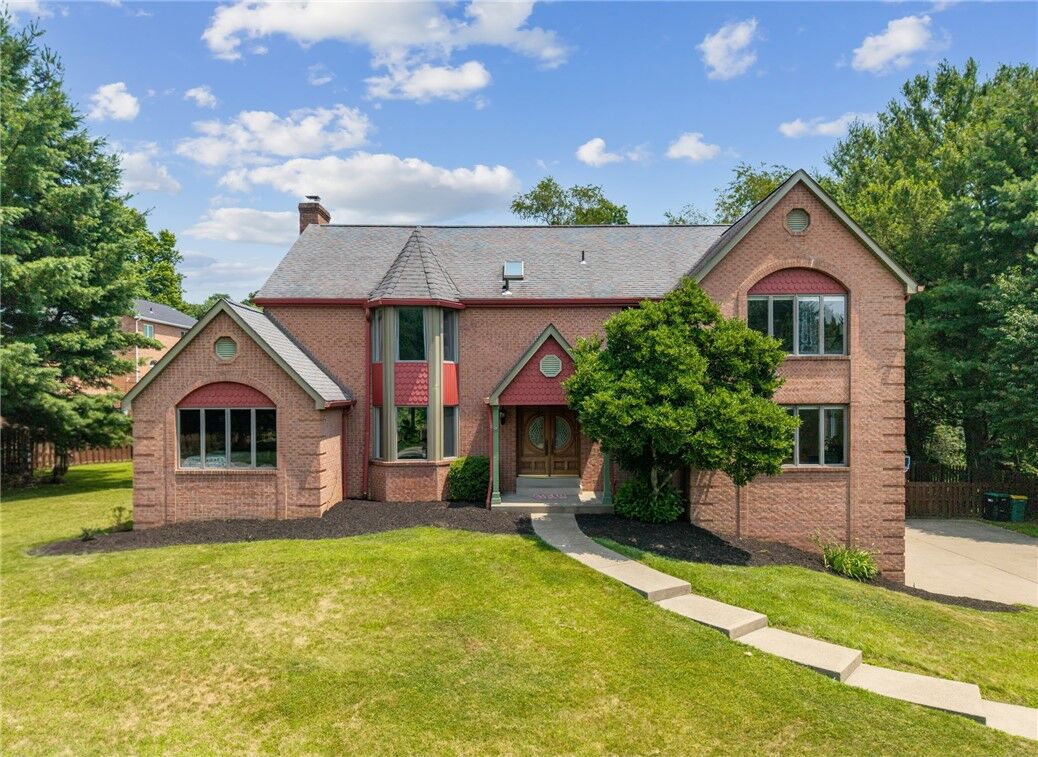 Property Photo:  4578 Dogwood Dr  PA 15101 