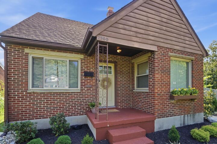 Property Photo: 2960 Oakland Avenue OH 45409