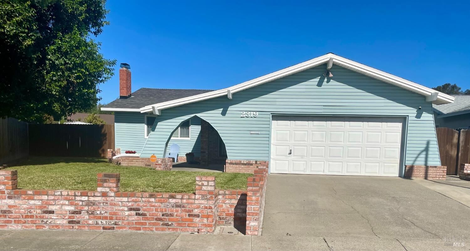 Property Photo: 2319 Currier Place CA 94533