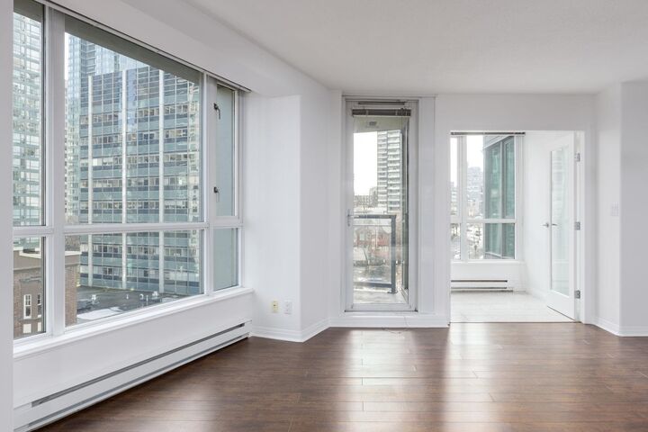 Property Photo:  1328 W Pender Street 1201  BC V6E 4T1 