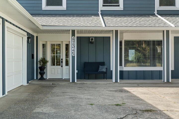 Property Photo: 47345 Swallow Crescent BC V2P 7P8