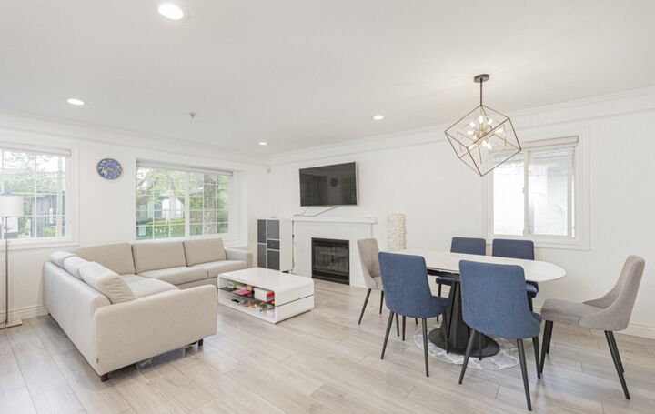 Property Photo: 3529 Gladstone Street BC V5N 4Y8