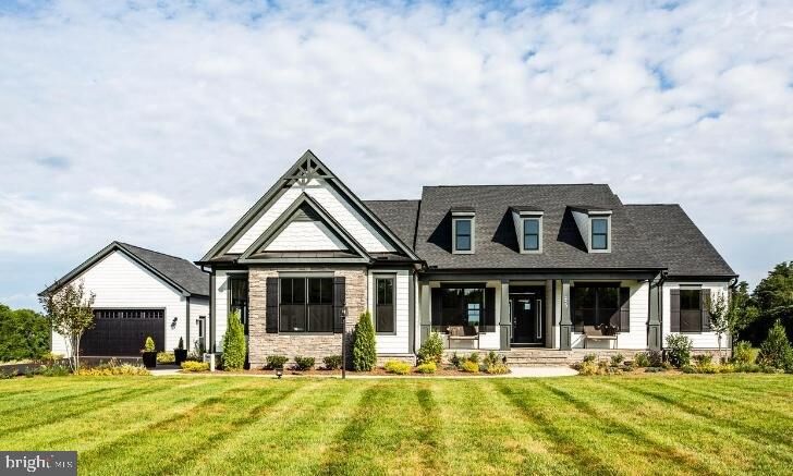Property Photo: 10325 Litchfield Drive VA 22553